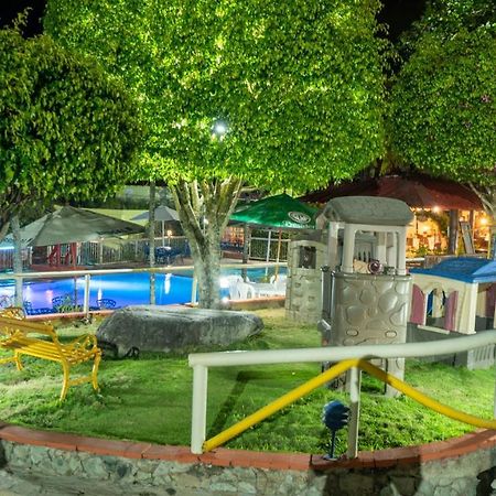 Jarabacoa River Club & Resort Dış mekan fotoğraf